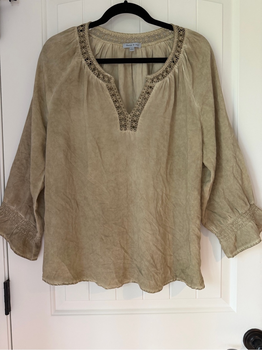 Floral & Ivy Tan Boho Crochet Trim Peasant Blouse Size L - Picture 2 of 9